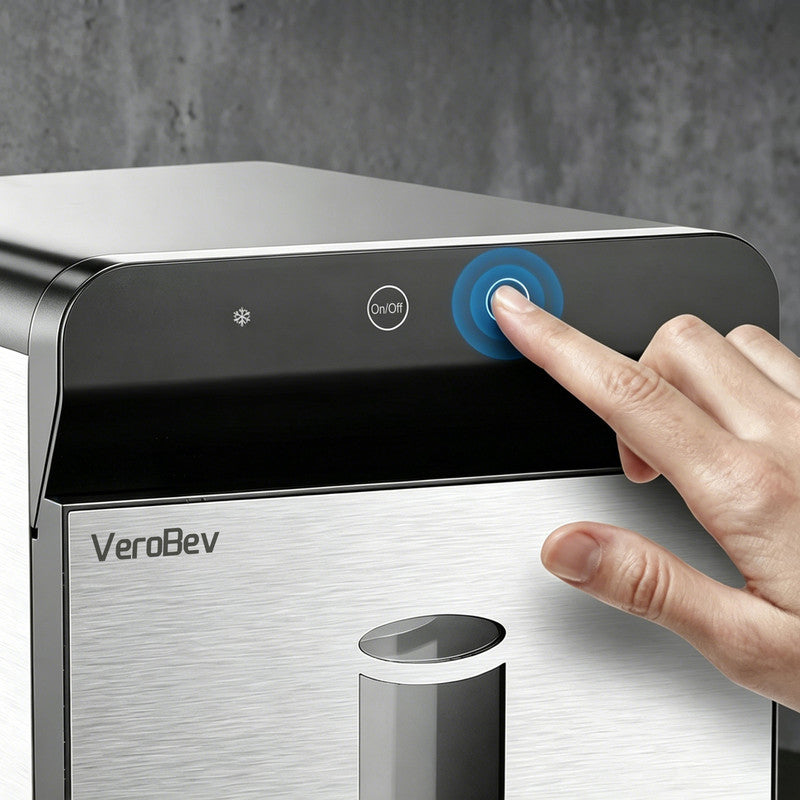 Countertop Ice Maker with Solid Ice Cubes, Automatic Ice Making, Portable Design and Large Ice Capacity